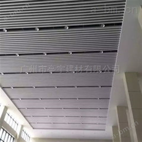 广州热转印木纹B型铝方通天花吊顶