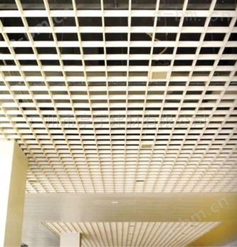 上海歌舞厅亭宇1.5MM厚造型铝格栅