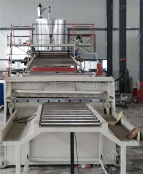 PP塑料建筑模板生产机器